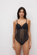 YSABEL MORA Body perizoma push-up in pizzo art. 10736